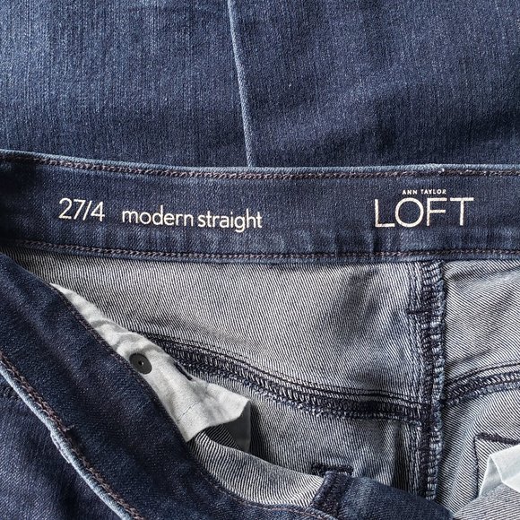 ANN TAYLOR LOFT Dark Wash Modern Straight Jeans 27/4 - Picture 4 of 5